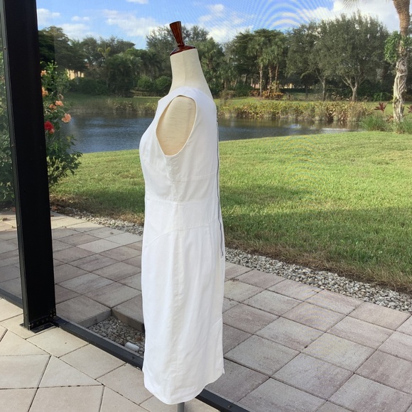 Dolce and Gabbana Off White Sleeveless Sheath Dress EUC Size IT 46 /US 10 - Picture 2 of 14